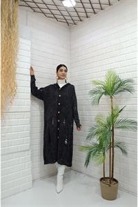 Kadın Kapüşonlu Önü Düğmeli Yırtık Detaylı Ceket Hırka