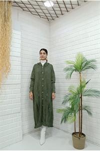 Kadın Kapüşonlu Önü Düğmeli Yırtık Detaylı Ceket Hırka