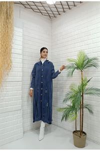 Kadın Kapüşonlu Önü Düğmeli Yırtık Detaylı Ceket Hırka