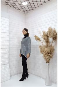 Kadın Ve Yaka Kapüşonlu Önü Tek Cepli Bluz