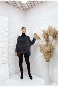 Kadın Ve Yaka Kapüşonlu Önü Tek Cepli Bluz