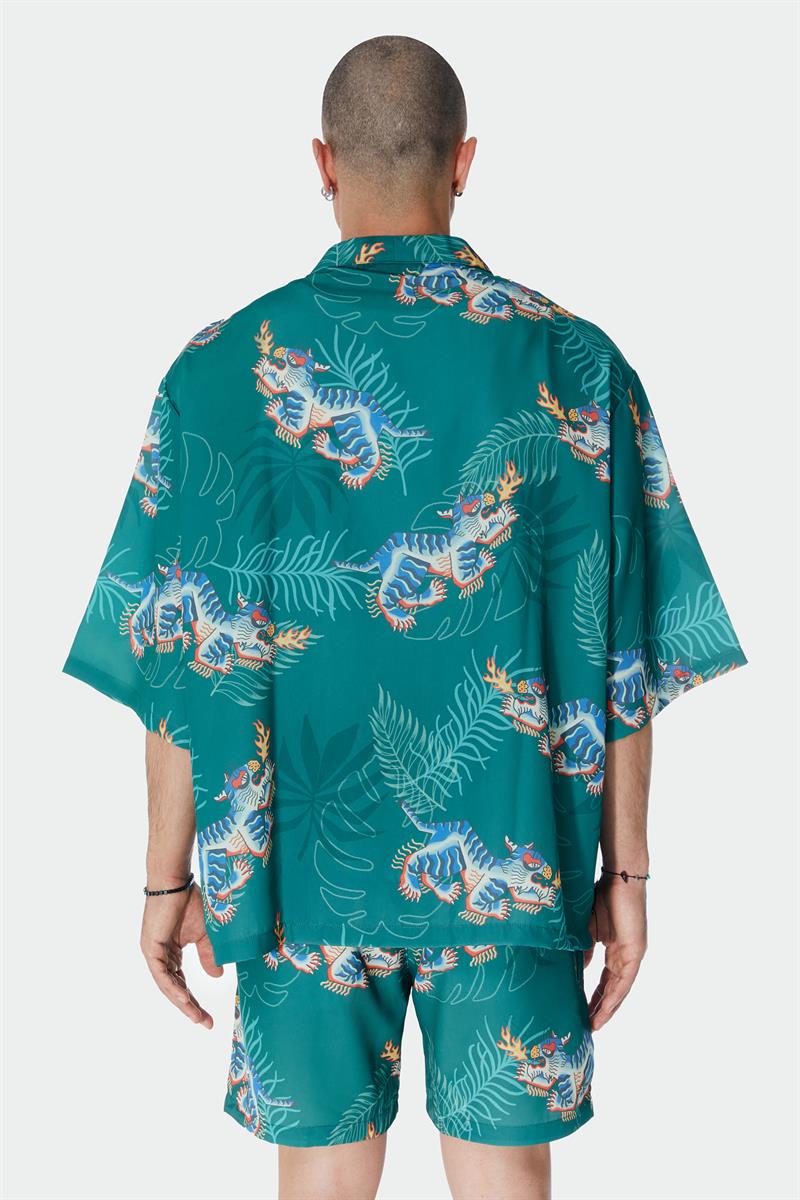 Kaplan Desenli Yeşil Kimono Gömlek
