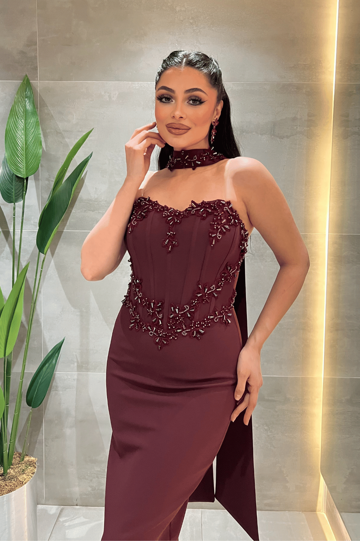 Atlas Kumaş İşleme Detaylı Kalem Elbise - VİŞNE