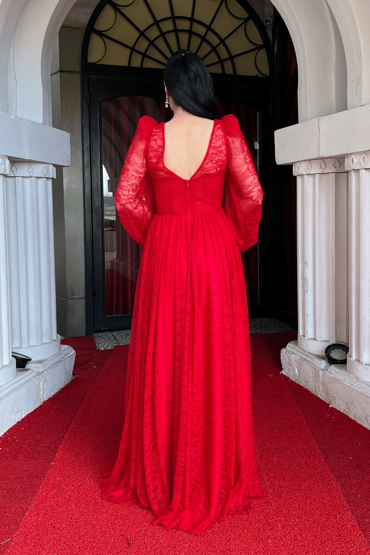 Dantel Kumaş Balen Detaylı Abiye Elbise - KIRMIZI