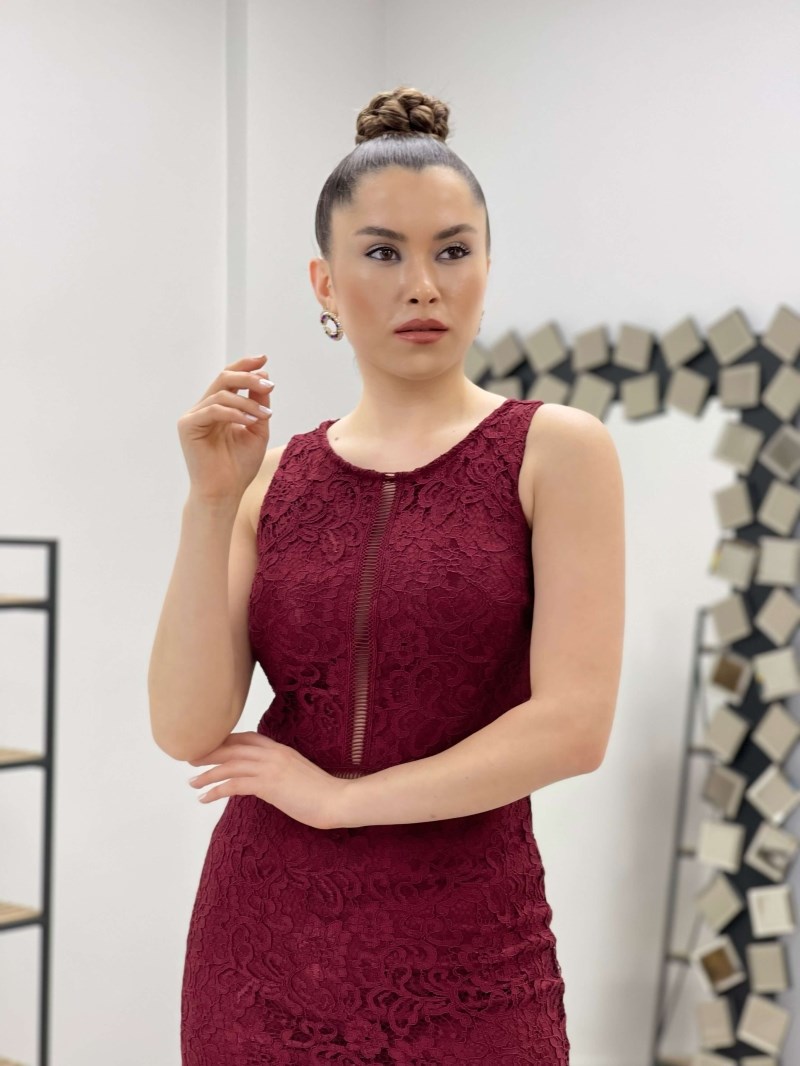 Dantel Kumaş Beli Motifli Elbise - BORDO