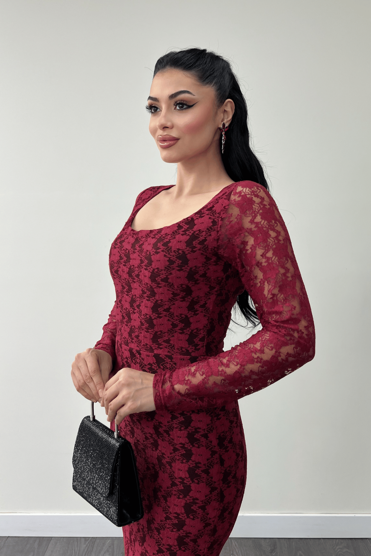 Dantel Kumaş Kare Yaka Balık Elbise - BORDO