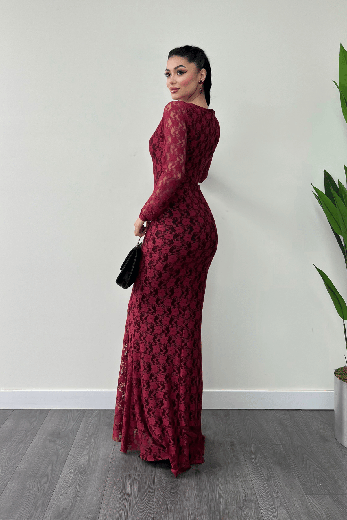 Dantel Kumaş Kare Yaka Balık Elbise - BORDO