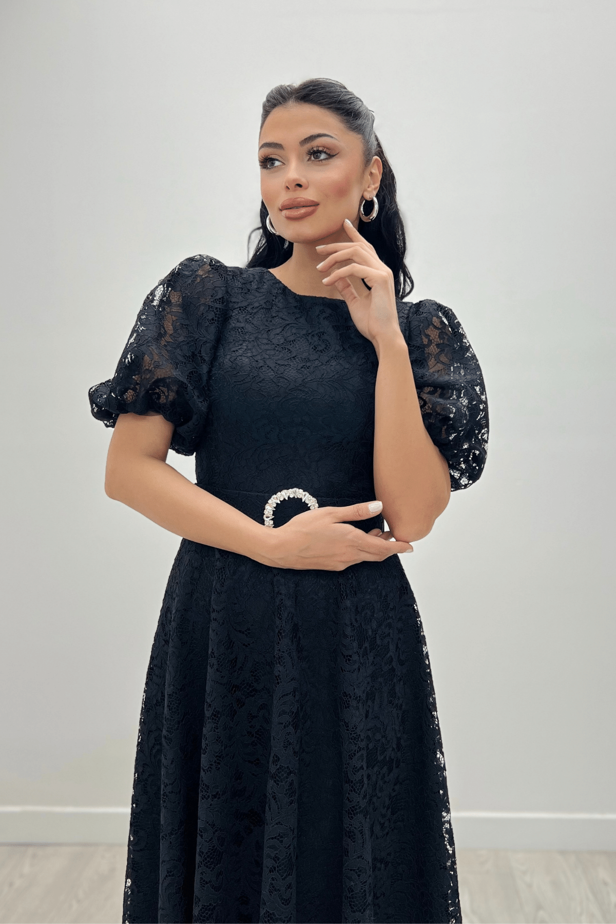 Dantel Kumaş Kolları Balon Kol Maxi Elbise - SİYAH