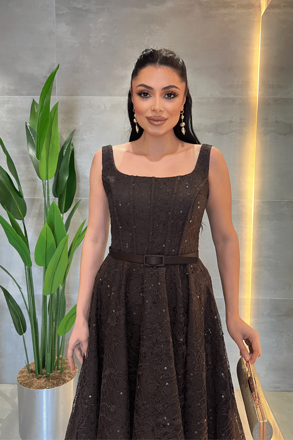 Dantel Payet Kumaş Balen Detaylı Midi Elbise - KAHVERENGİ