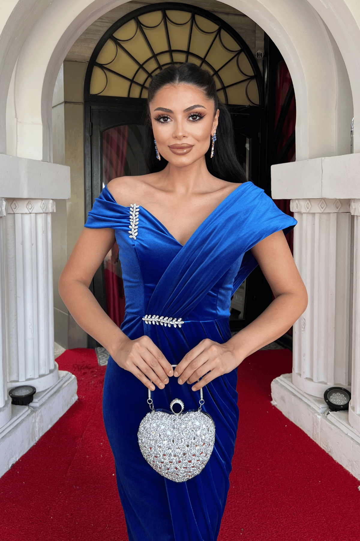 Kadife Kumaş Taş Detaylı Abiye Elbise - SAKS MAVİ