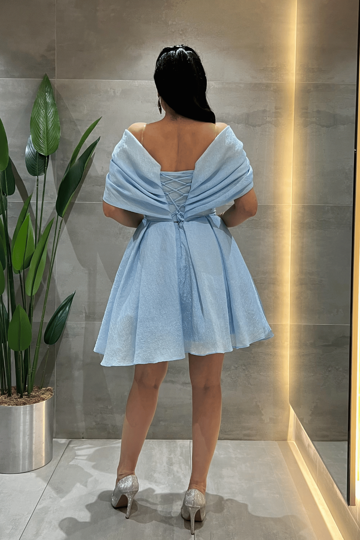 Kraşlı Kumaş Kayık Yaka Mini Elbise - BEBE MAVİSİ
