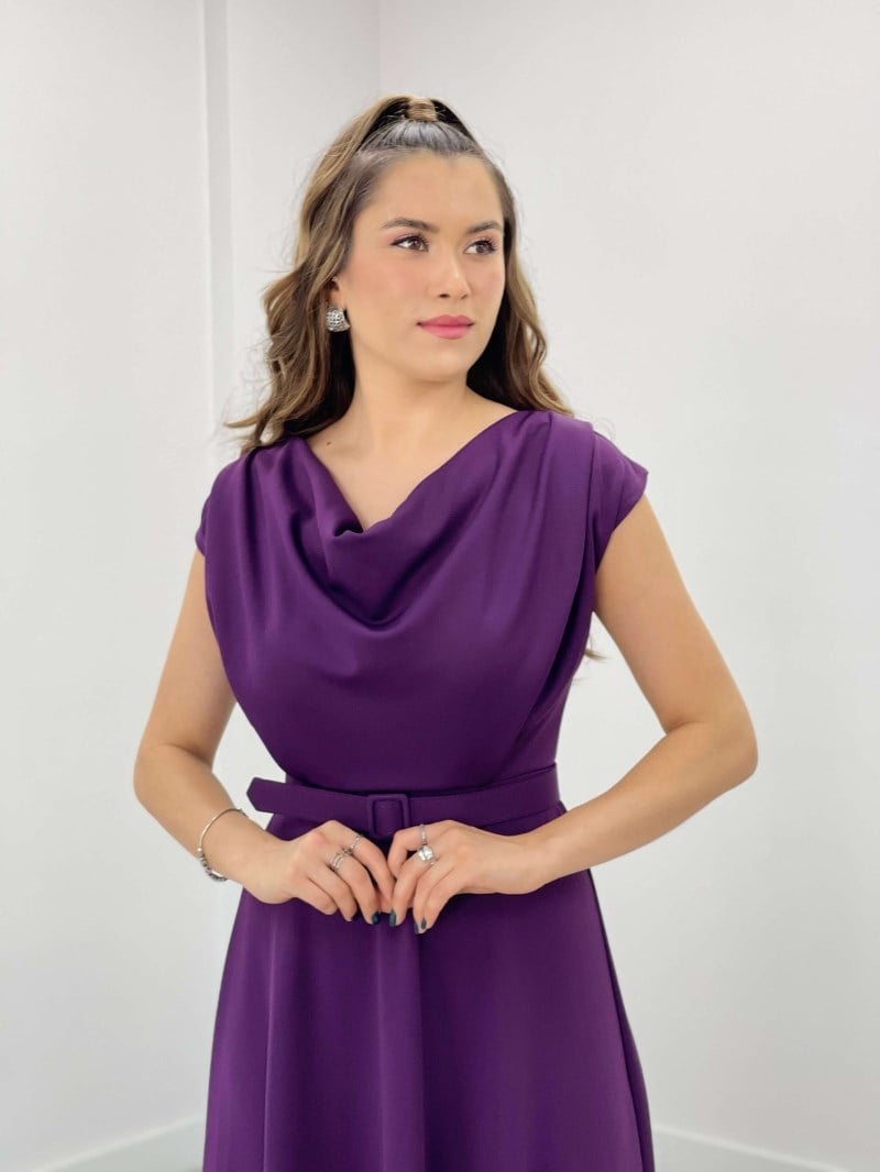 Krep Kumaş Degaje Yaka Elbise - PATLICAN MOR