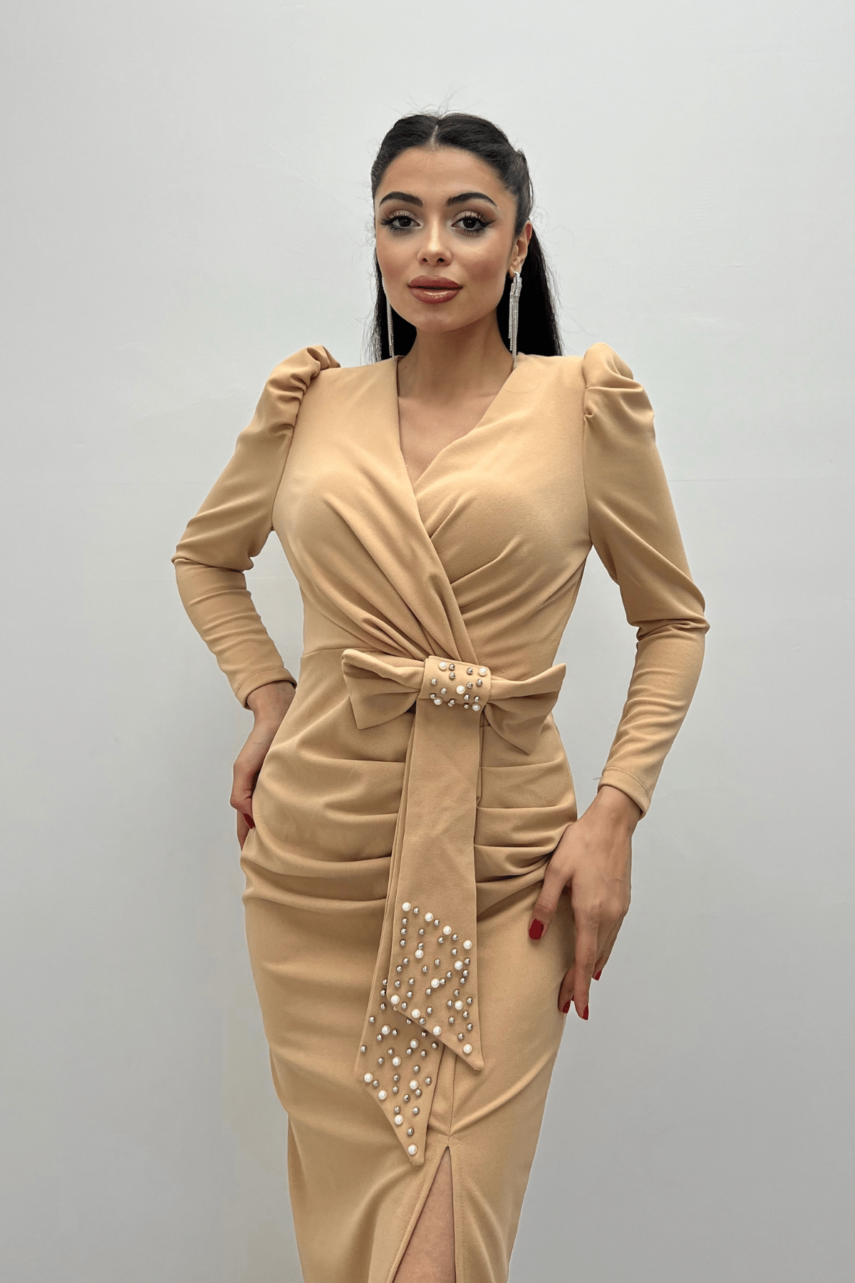 Krep Kumaş İnci Detaylı Ceket Elbise - BEJ