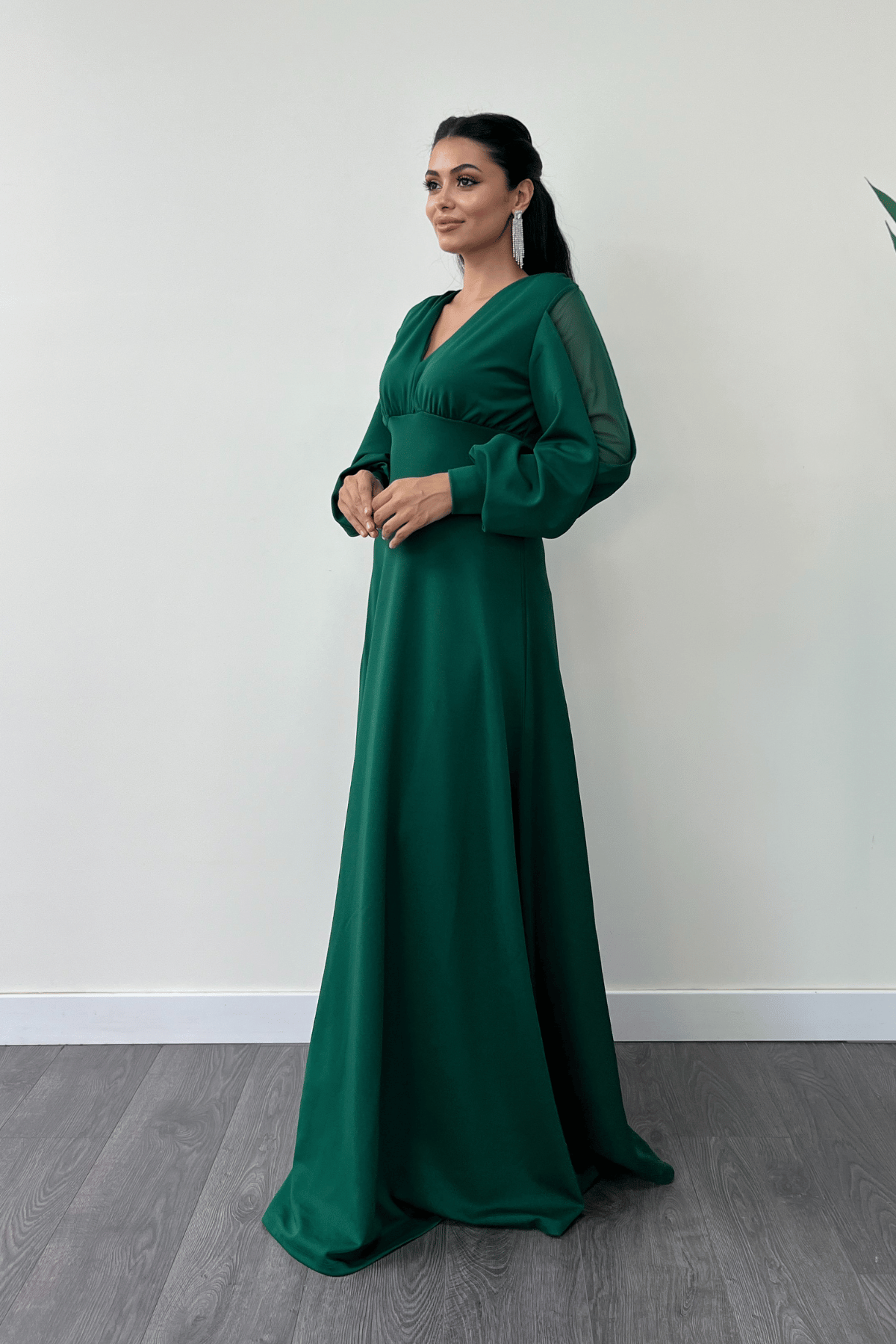 Krep Kumaş Kolları Tül Abiye Elbise - ZÜMRÜT YEŞİL