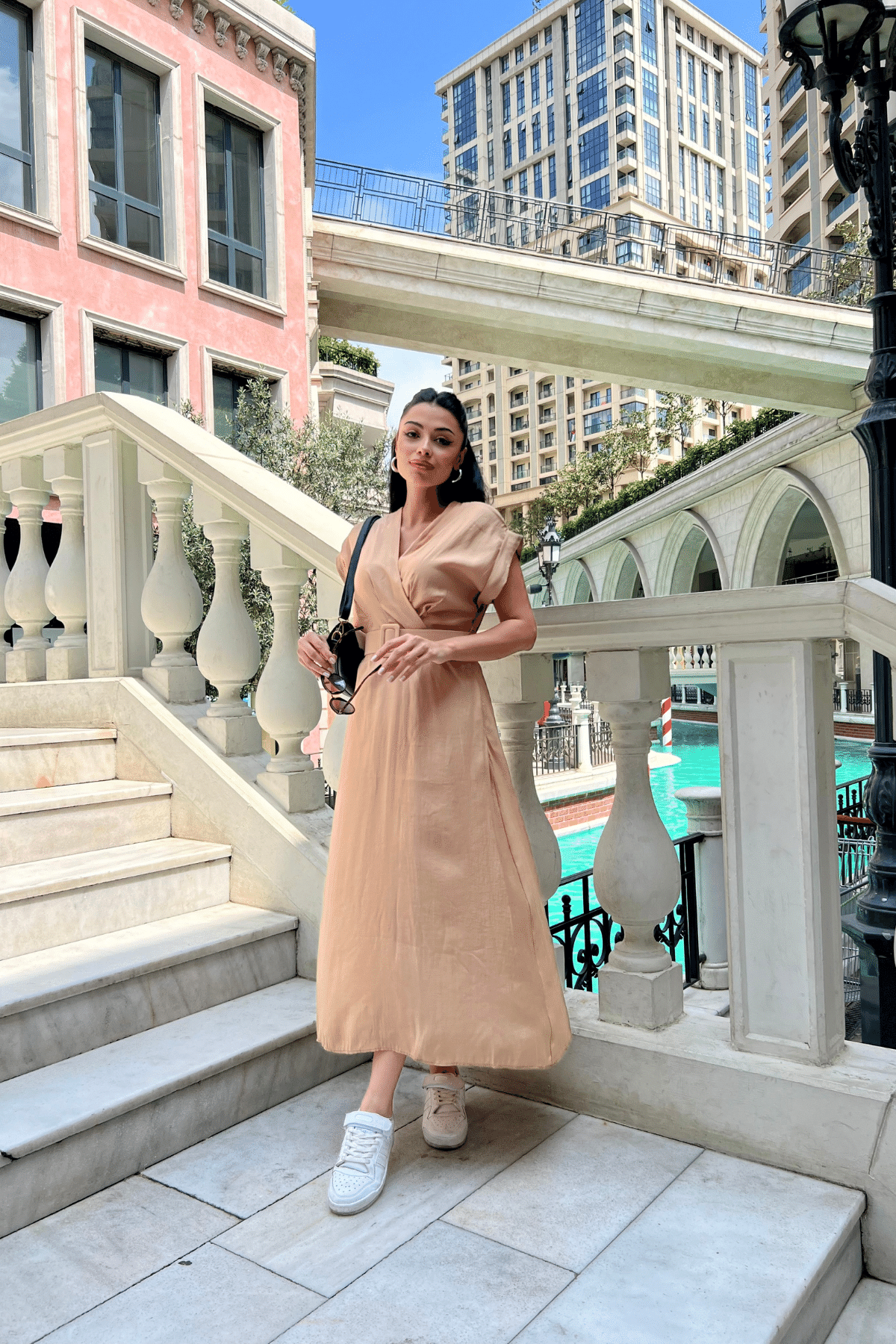 Modal Kumaş Kruvaze Yaka Midi Elbise - KREM