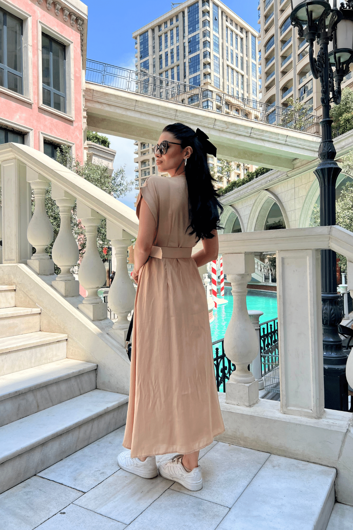 Modal Kumaş Kruvaze Yaka Midi Elbise - KREM