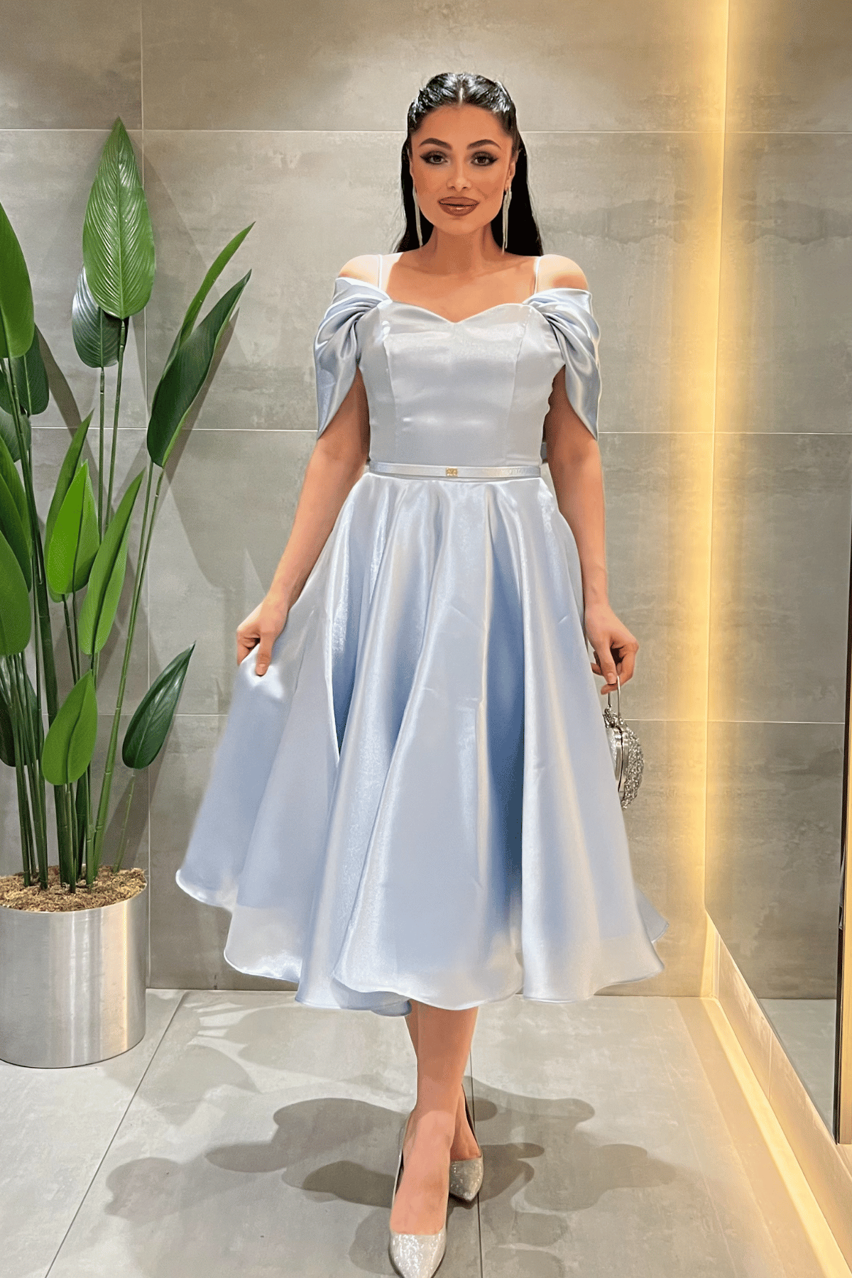 Organze Kumaş Düşük Omuz Midi Elbise - BEBE MAVİSİ