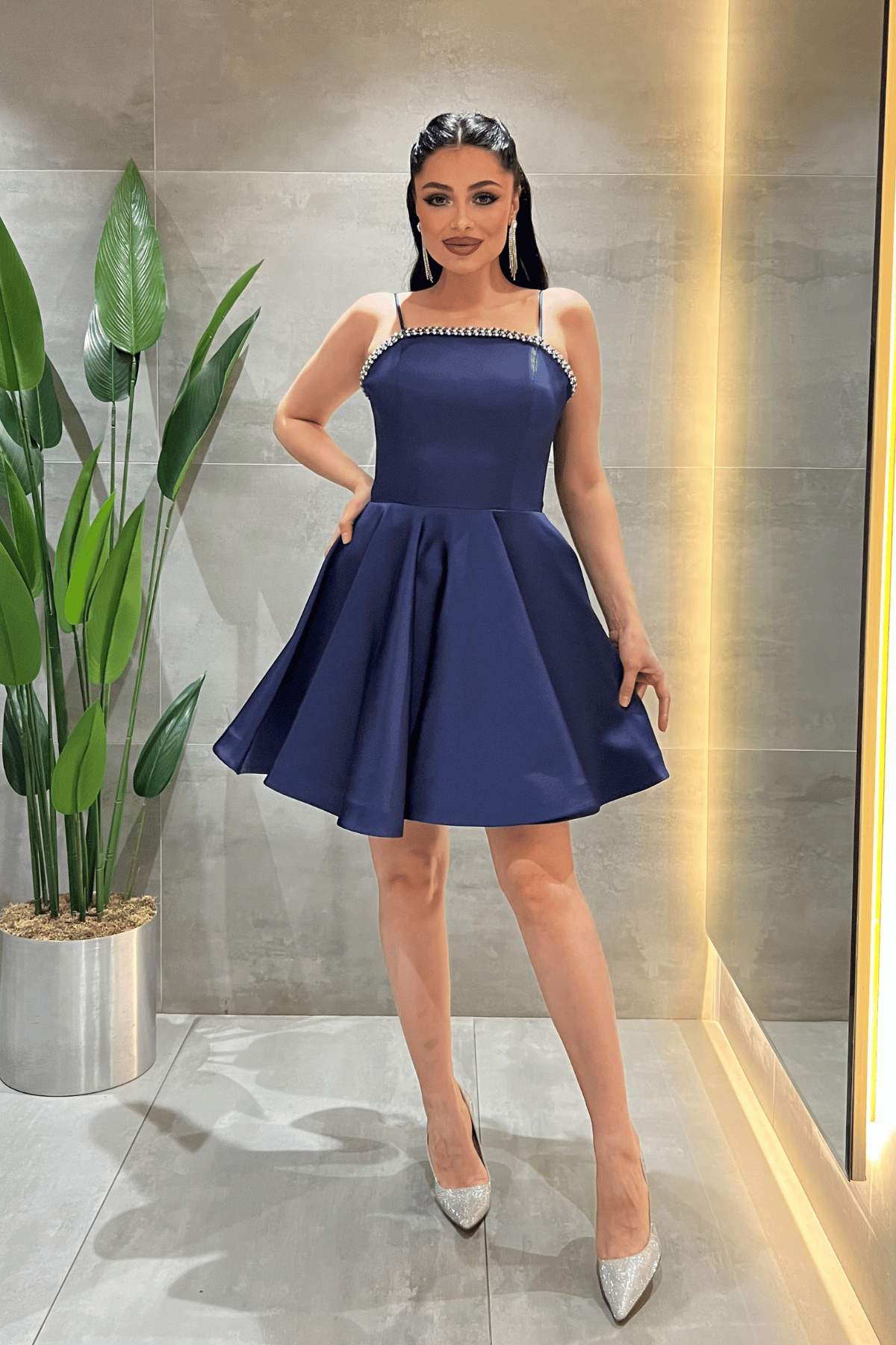 Saten Kumaş Taş Detaylı Mini Elbise - LACİVERT