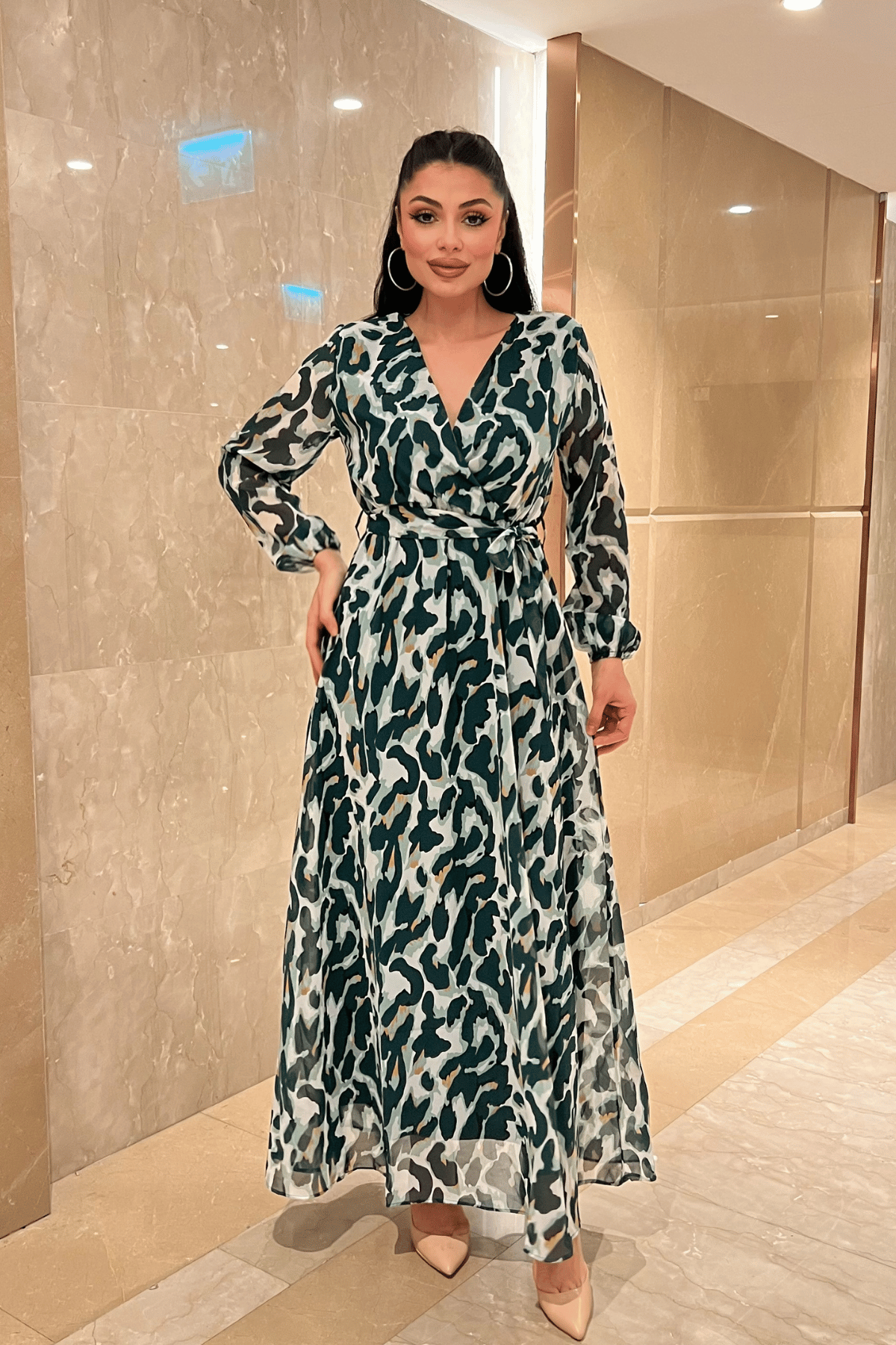 Şifon Kumaş Beli Lastikli Elbise - YEŞİL