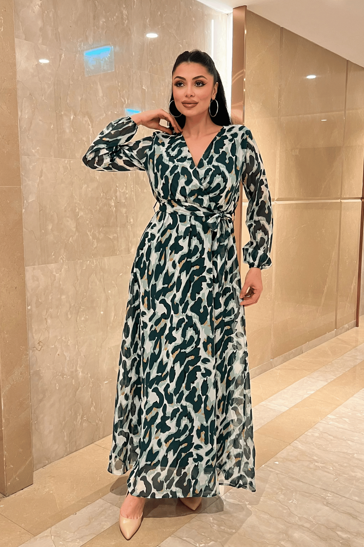 Şifon Kumaş Beli Lastikli Elbise - YEŞİL