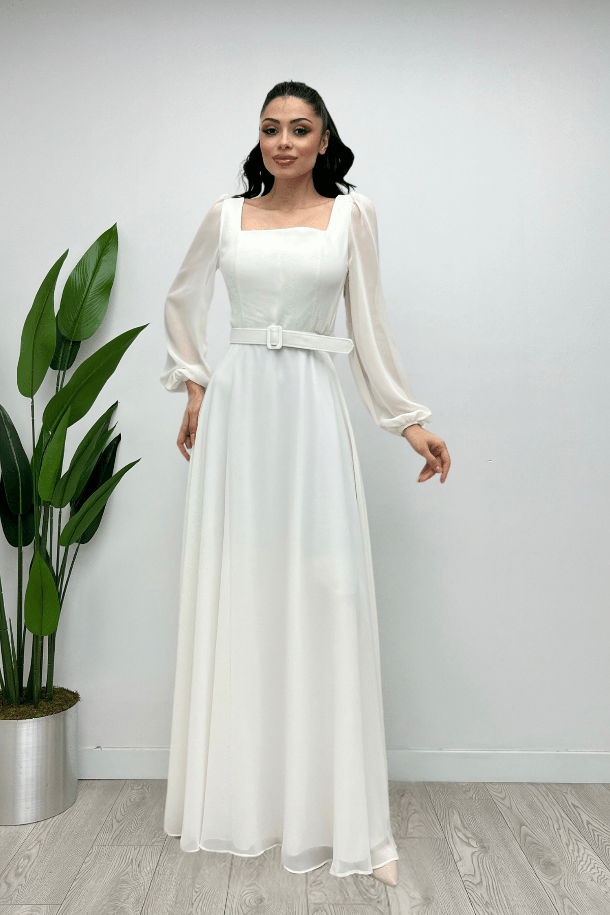 Şifon Kumaş Kare Yaka Kiloş Elbise - BEYAZ