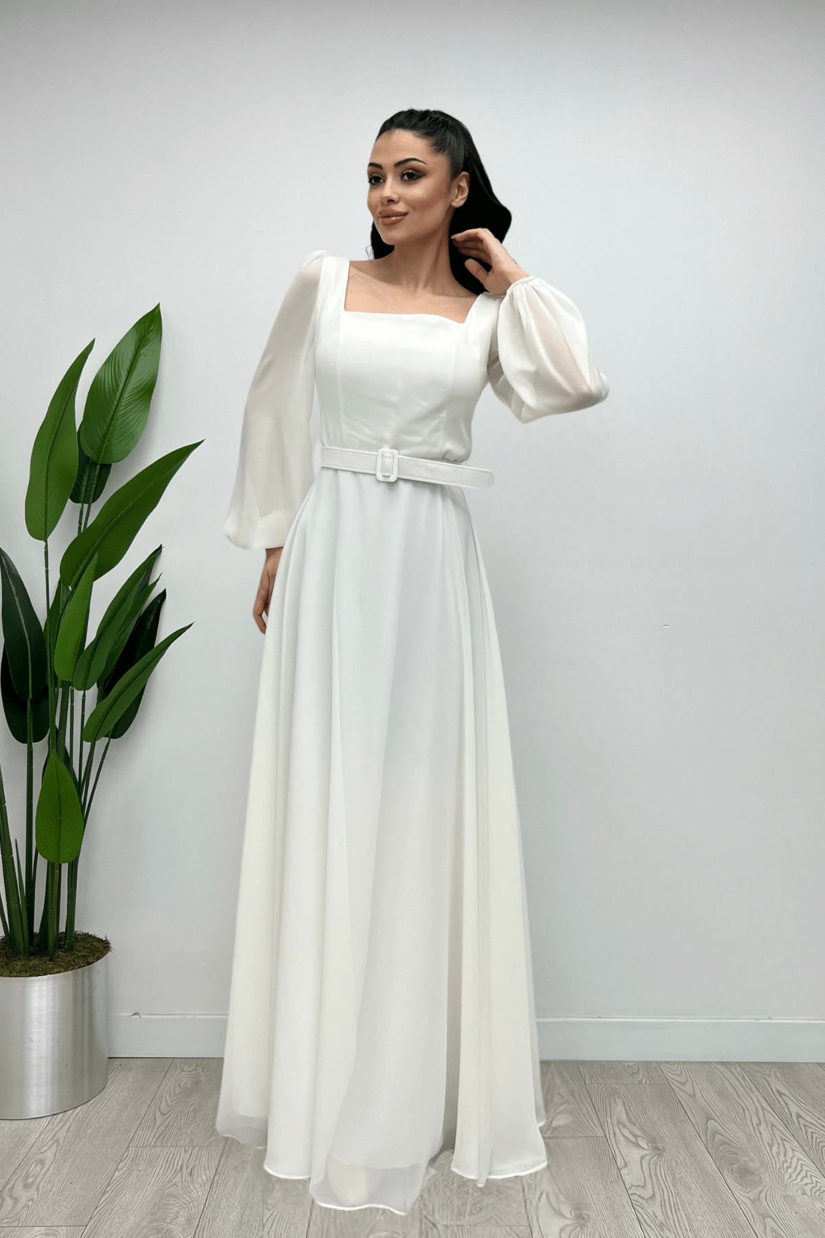 Şifon Kumaş Kare Yaka Kiloş Elbise - BEYAZ