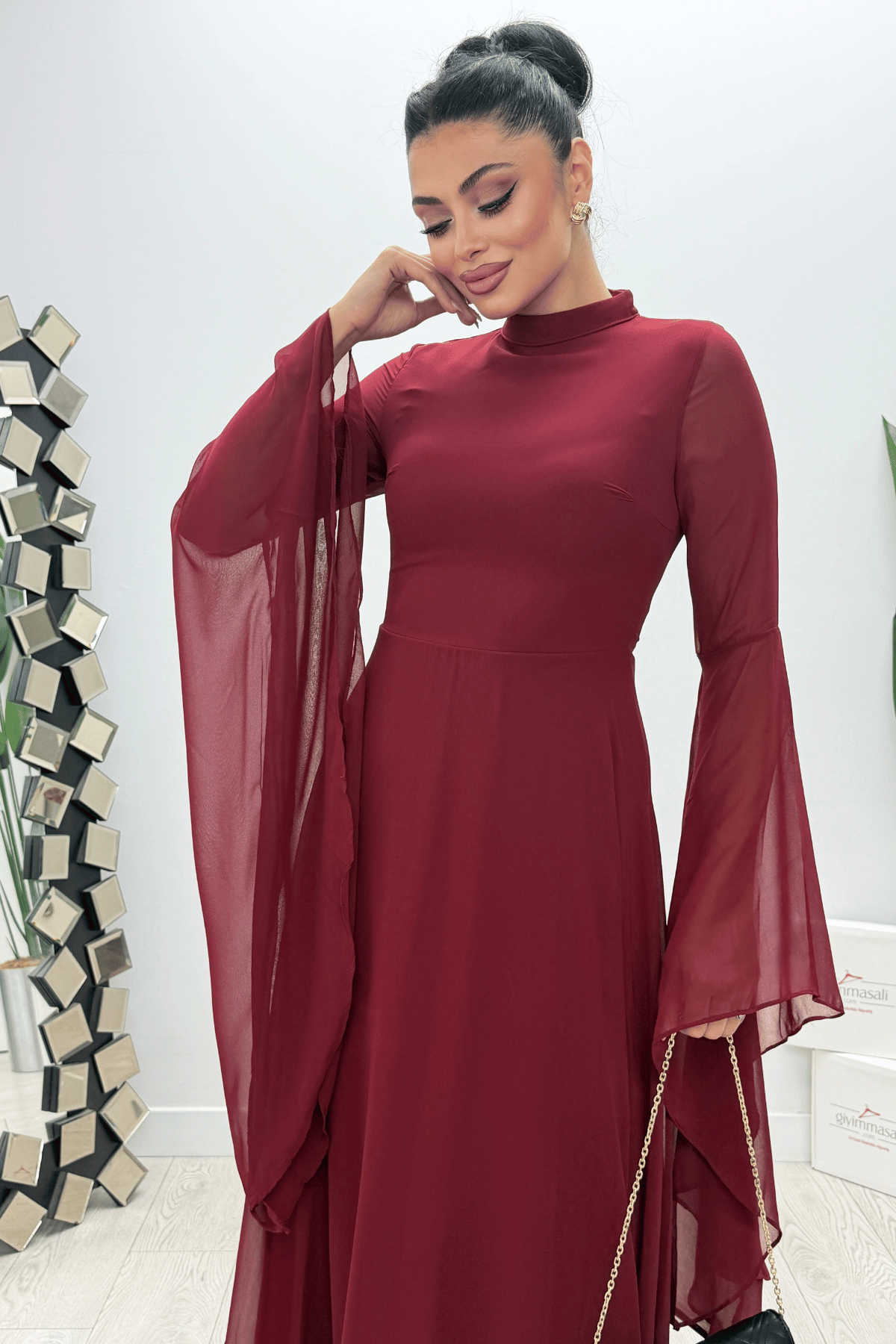 Şifon Kumaş Kolu Volan Detaylı Elbise - BORDO