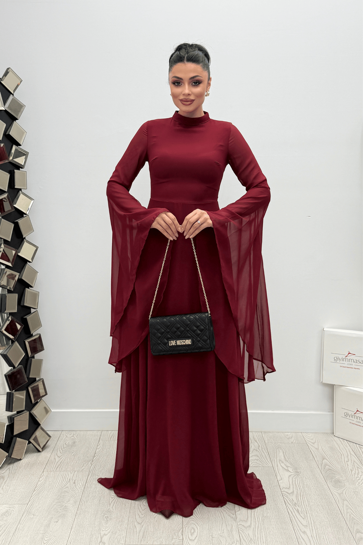Şifon Kumaş Kolu Volan Detaylı Elbise - BORDO