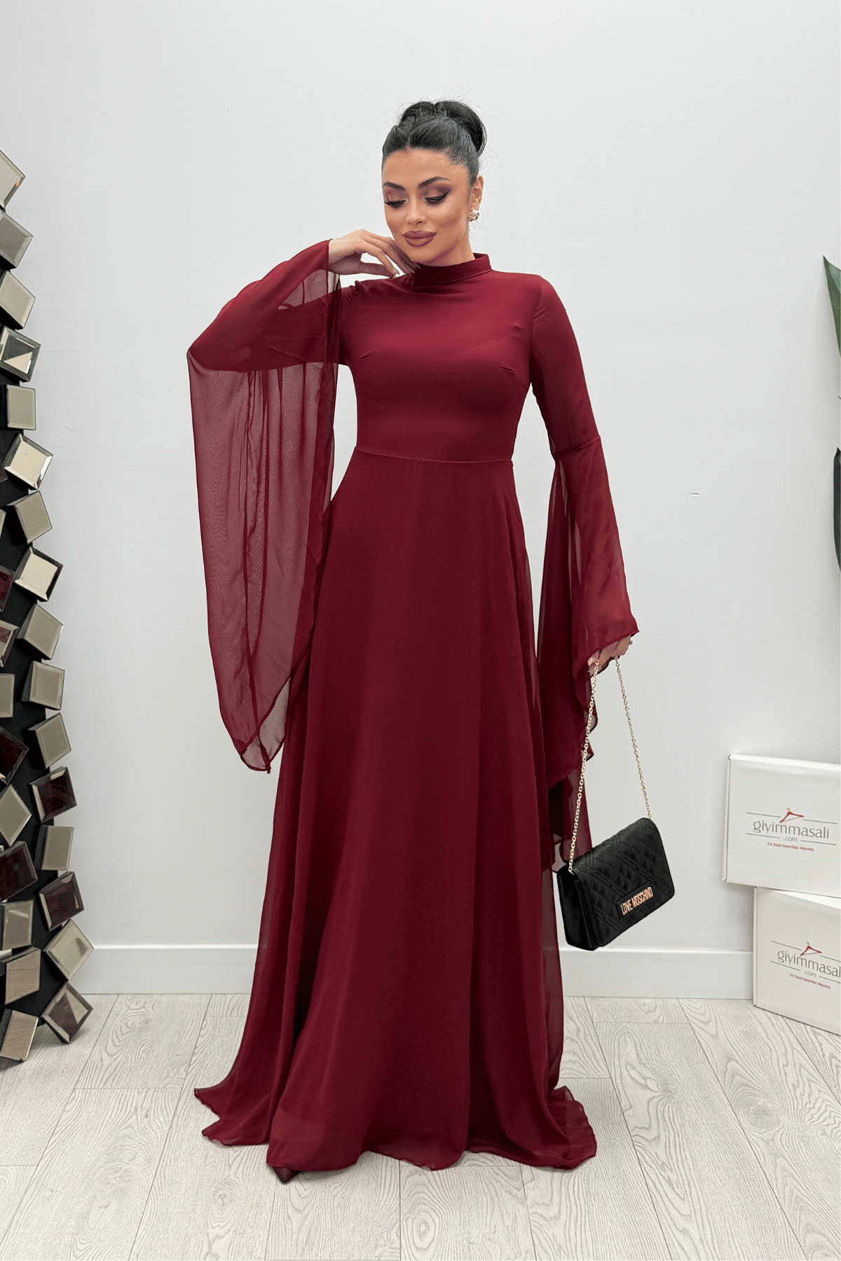 Şifon Kumaş Kolu Volan Detaylı Elbise - BORDO