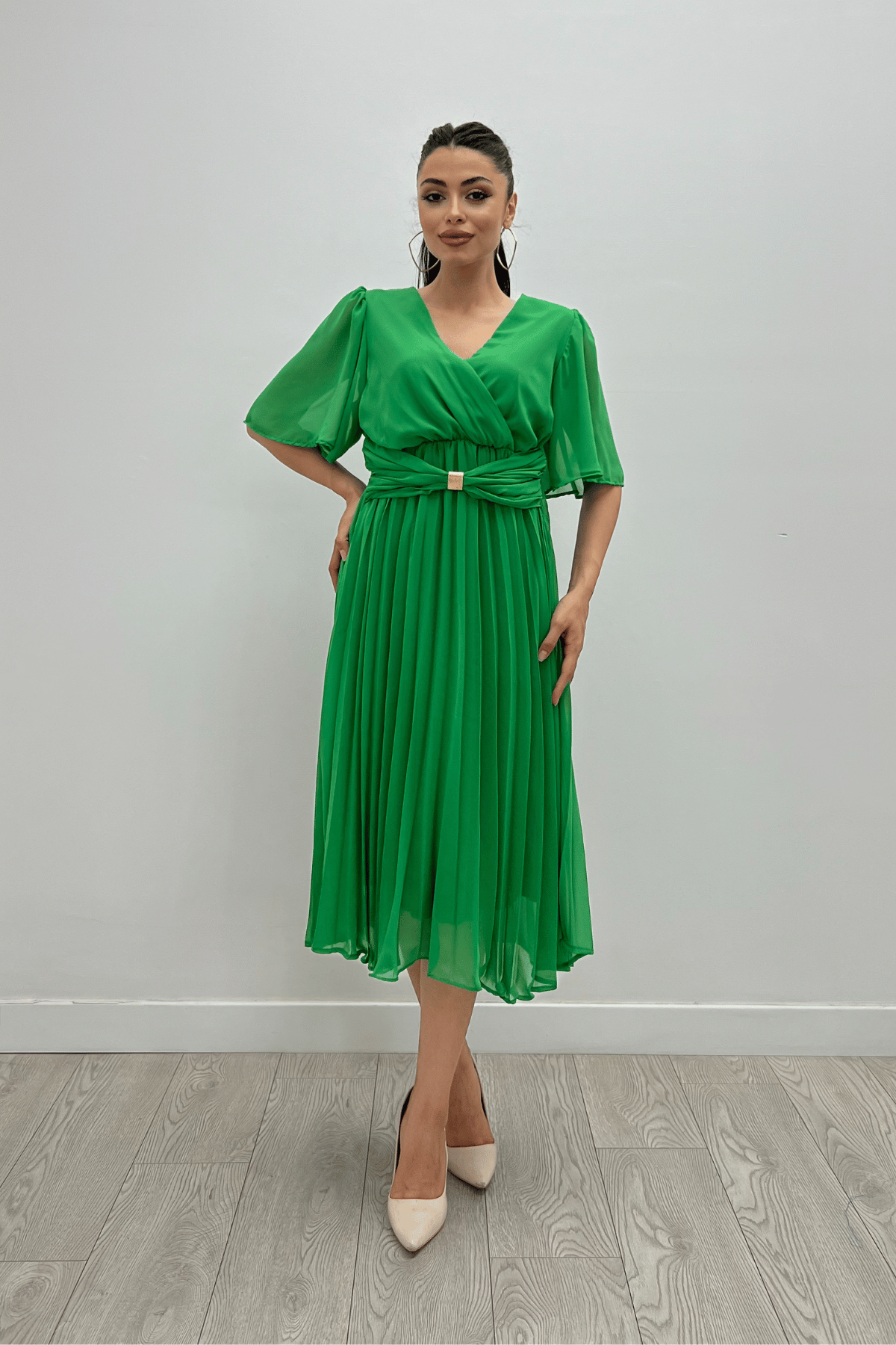 Şifon Kumaş Kruvaze Yaka Pliseli Midi Elbise - YEŞİL