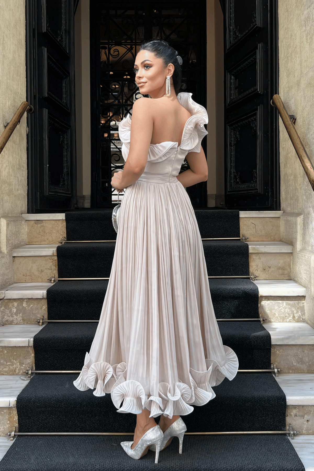 Şifon Kumaş Tek Kol Abiye Elbise - BEJ