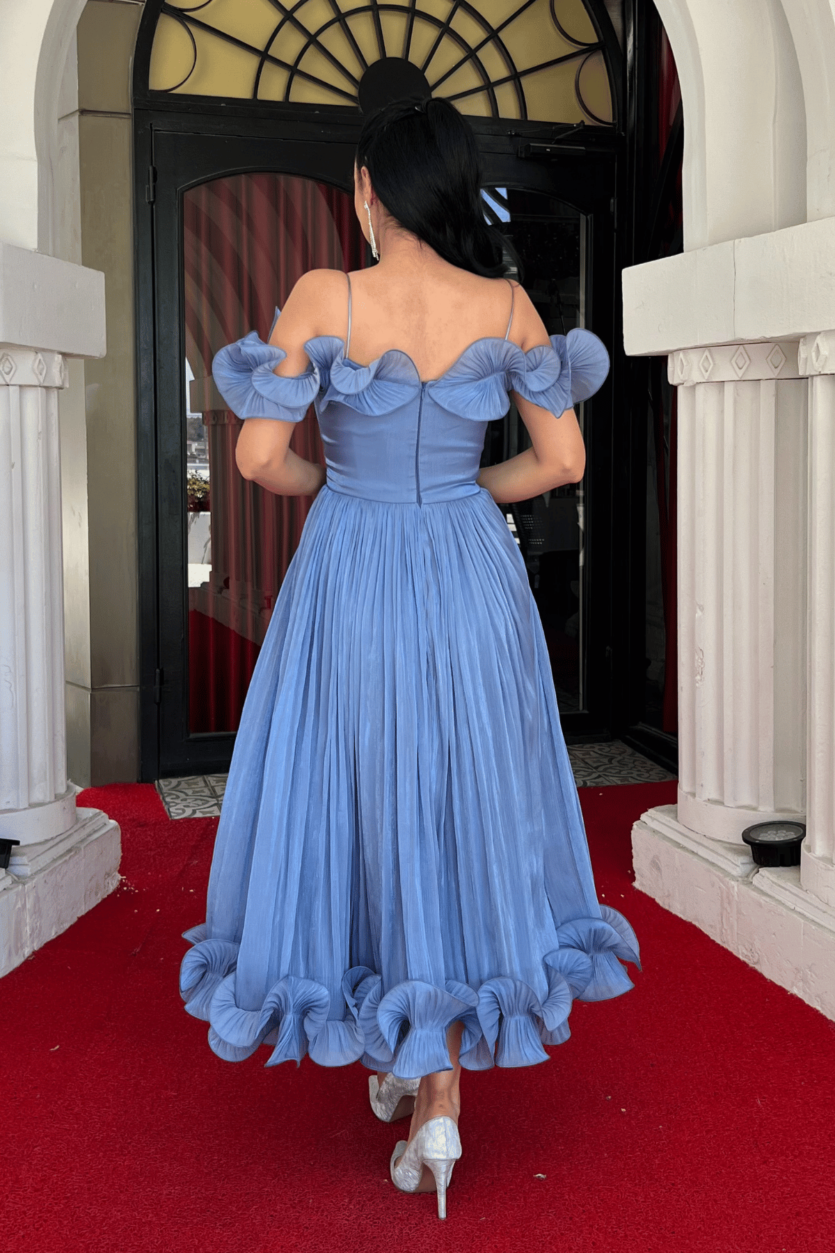 Şifon Kumaş Volan Detaylı Midi Elbise - İNDİGO MAVİ