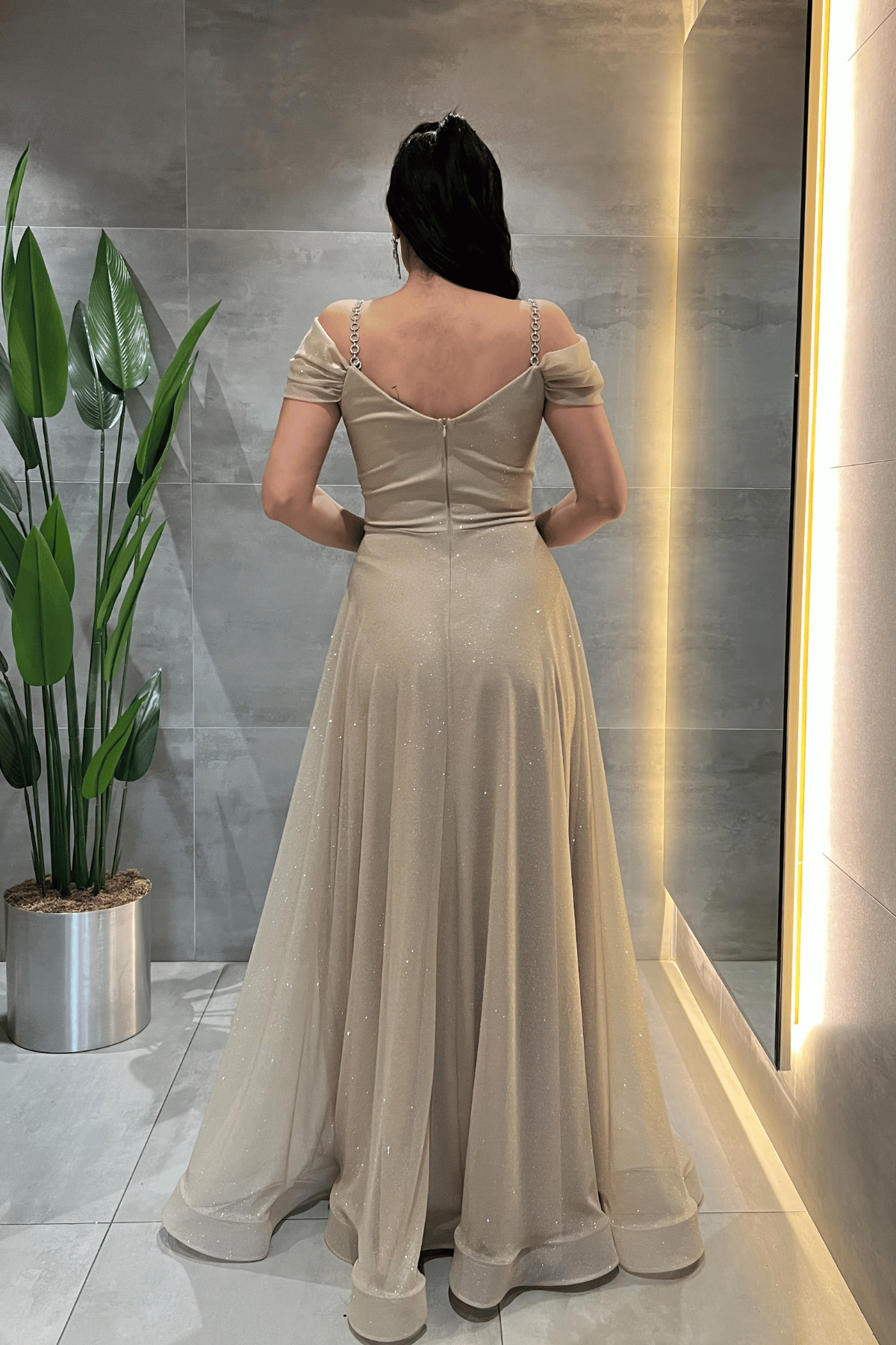 Simli Kumaş Kayık Yaka Abiye Elbise - GOLD