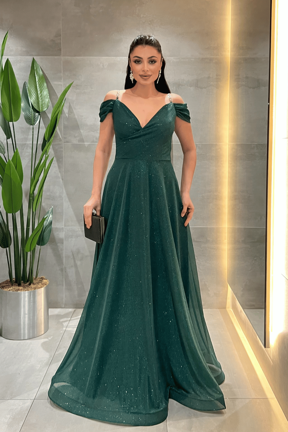 Simli Kumaş Kayık Yaka Abiye Elbise - ZÜMRÜT YEŞİL