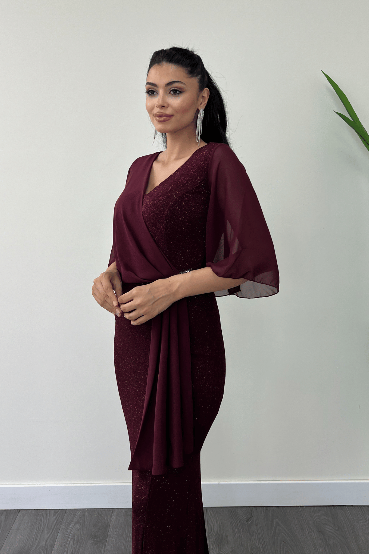 Simli Kumaş Şifon Şal Detaylı Abiye Elbise - BORDO