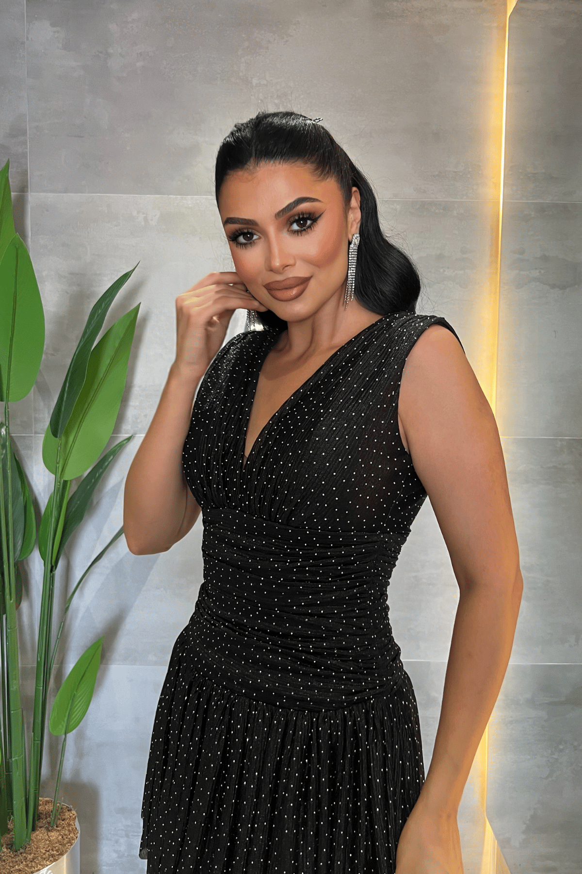 Taşlı Tül Kumaş Drape Detaylı Mini Elbise - SİYAH