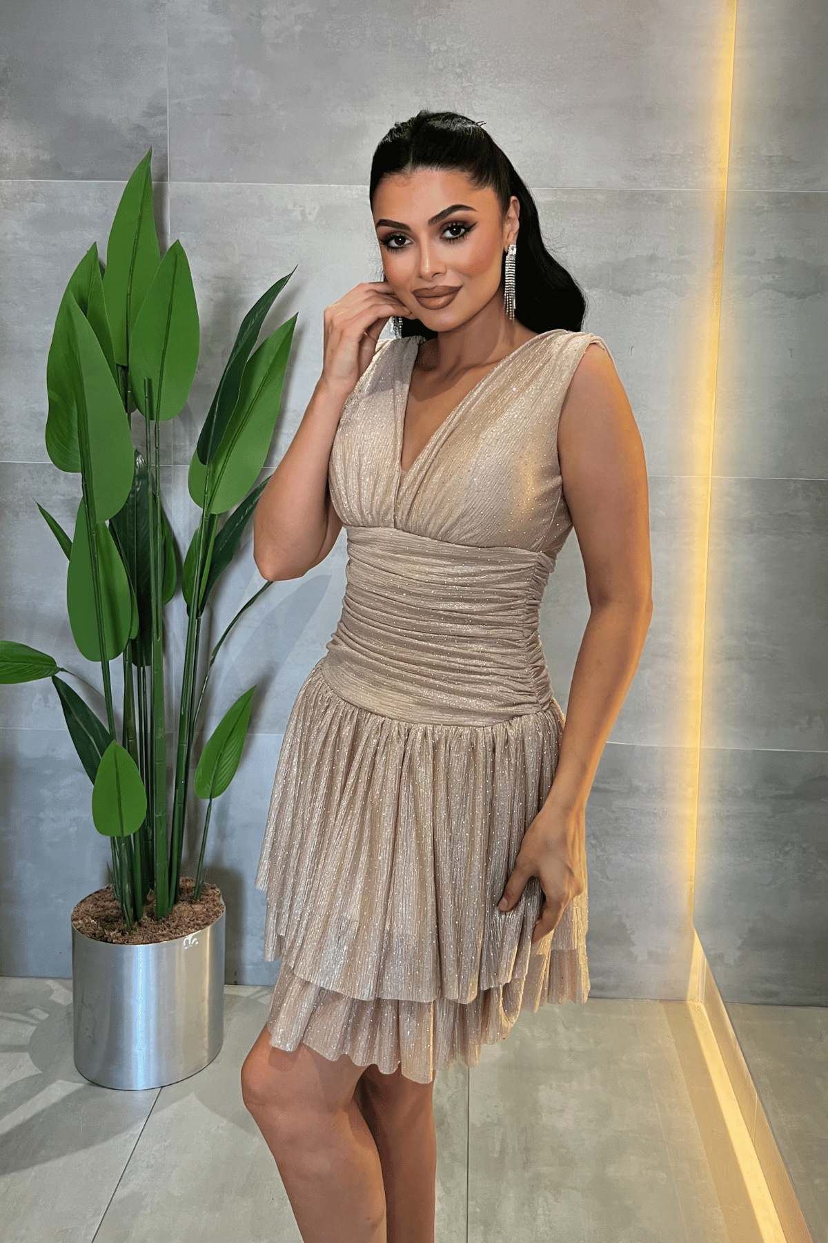 Taşlı Tül Kumaş Drape Detaylı Mini Elbise - BEJ