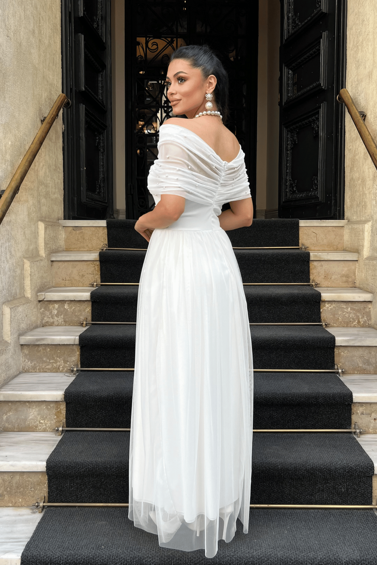 Tül Kumaş İnci Detaylı Midi Boy Elbise - BEYAZ