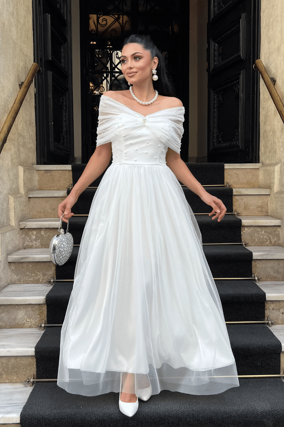 Tül Kumaş İnci Detaylı Midi Boy Elbise - BEYAZ