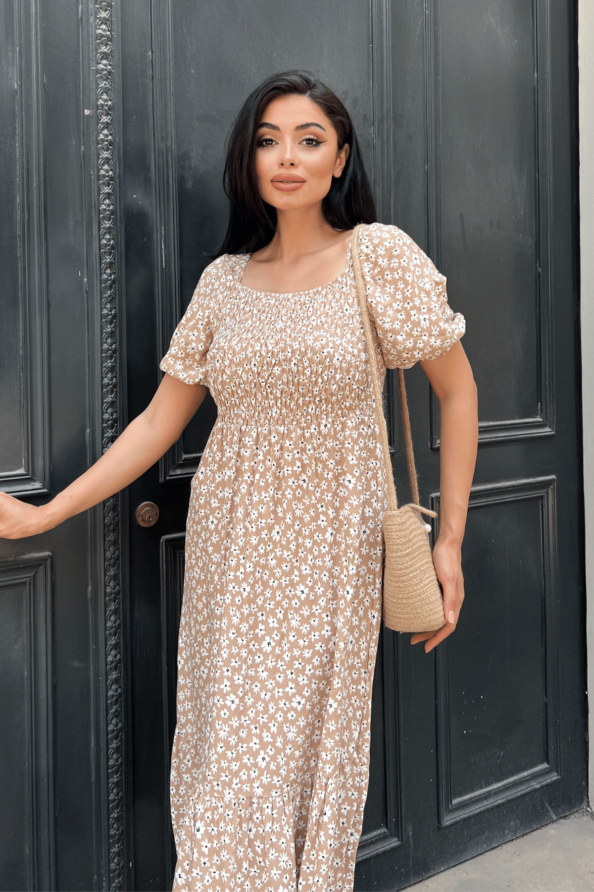 Viskon Kumas Göğüs Lastikli Midi Elbise - KREM