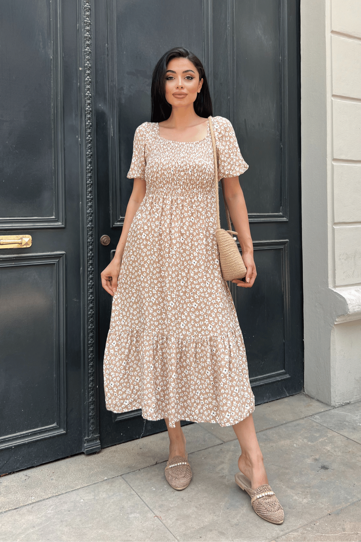 Viskon Kumas Göğüs Lastikli Midi Elbise - KREM