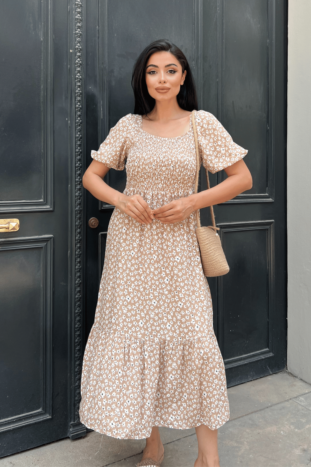 Viskon Kumas Göğüs Lastikli Midi Elbise - KREM