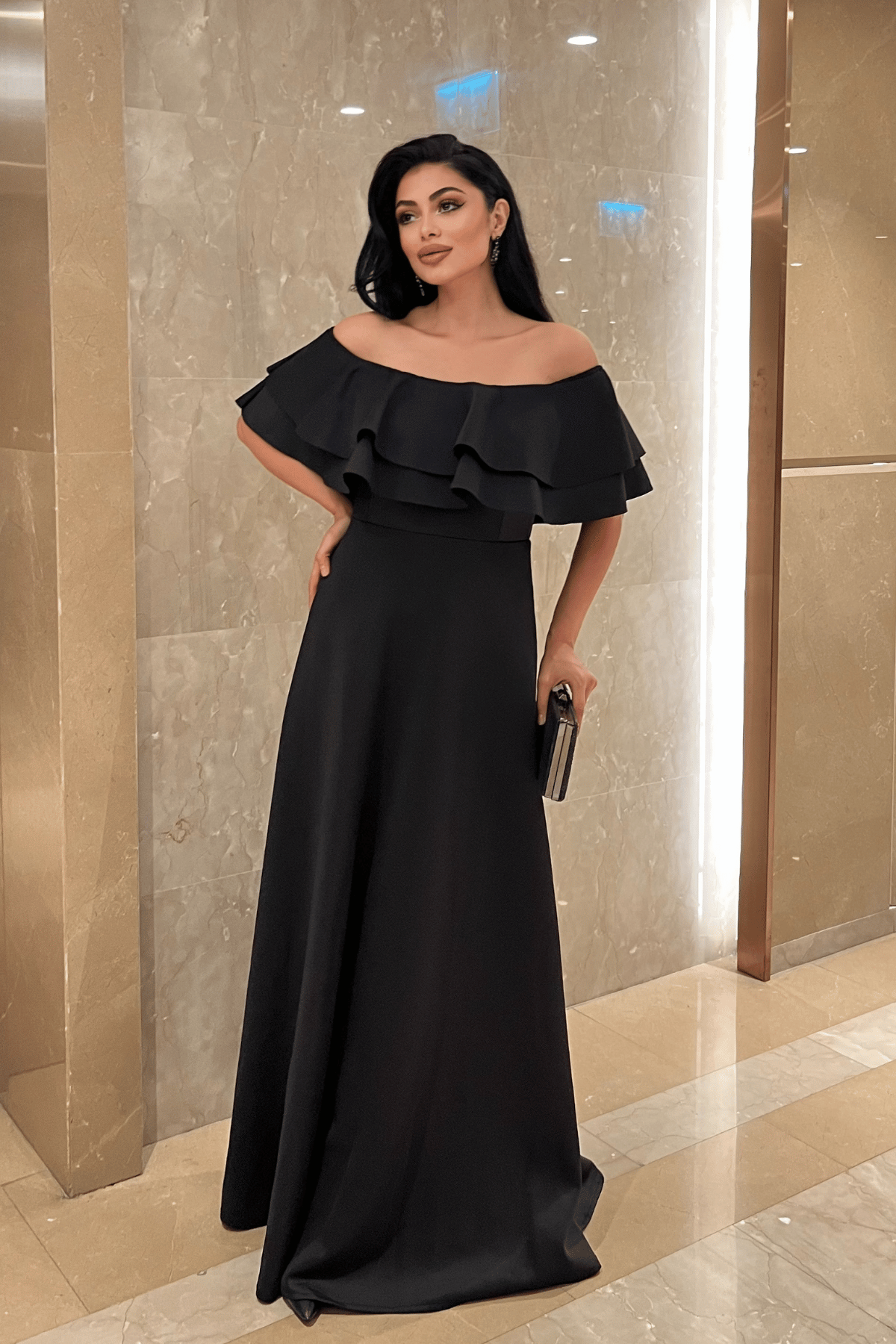 Volanlı Elbise - Siyah