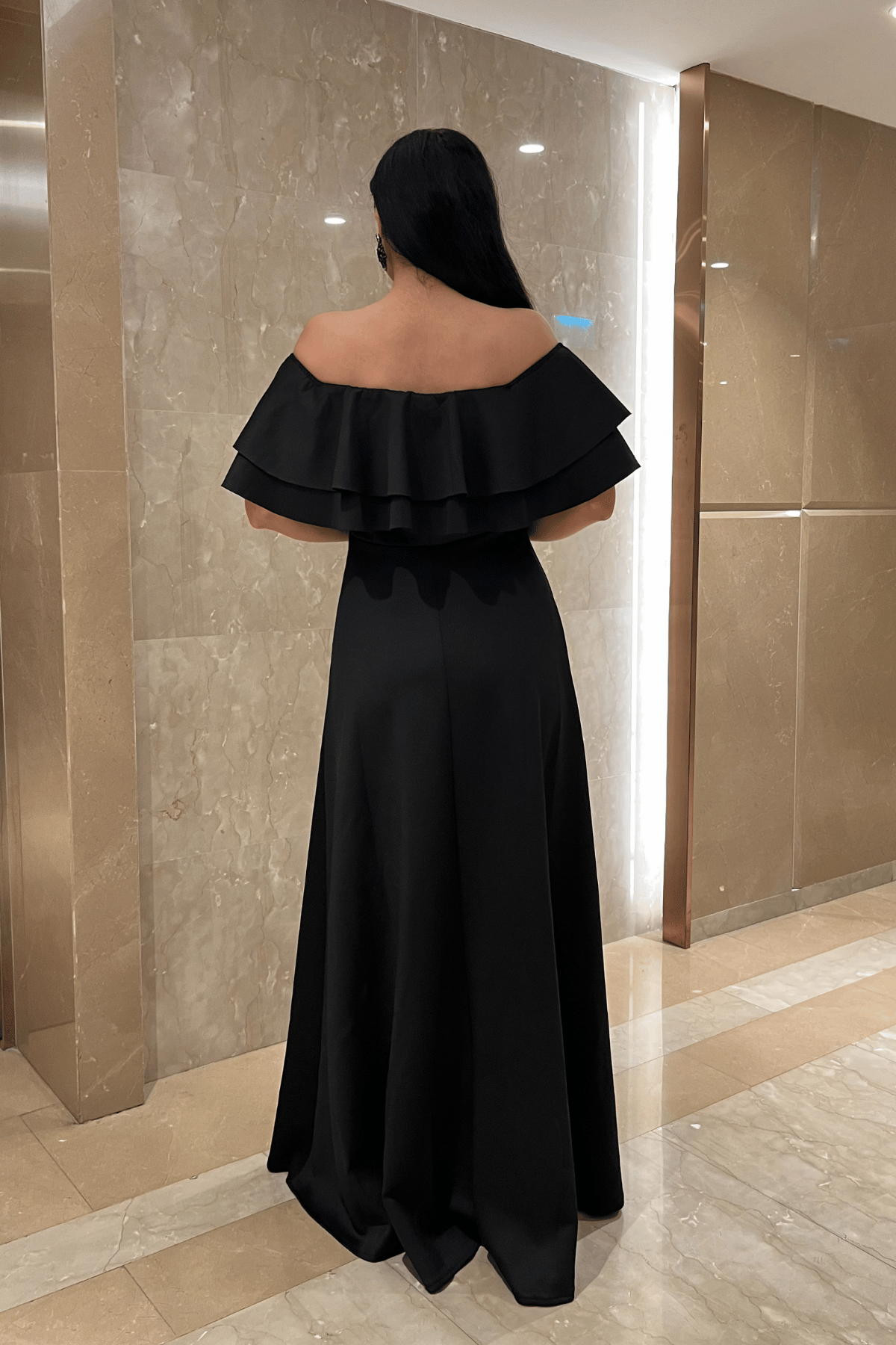 Volanlı Elbise - Siyah