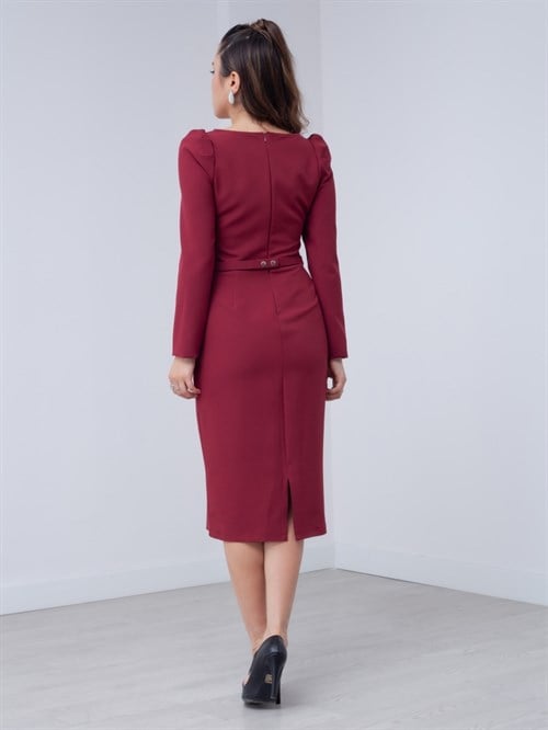 Atlas Kumaş Kalp Yaka Kemerli Elbise - BORDO