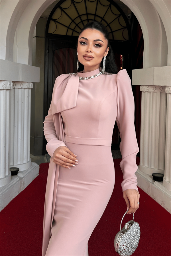 Atlas Kumaş Omuz Şal Detaylı Balık Elbise - PUDRA