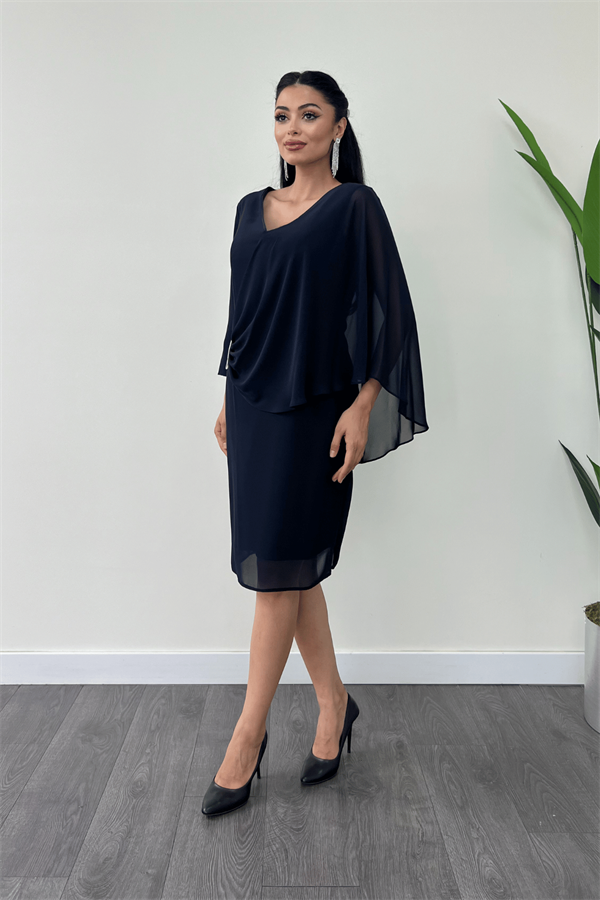 Atlas Kumaş Şifon Broş Detaylı Kalem Elbise - LACİVERT