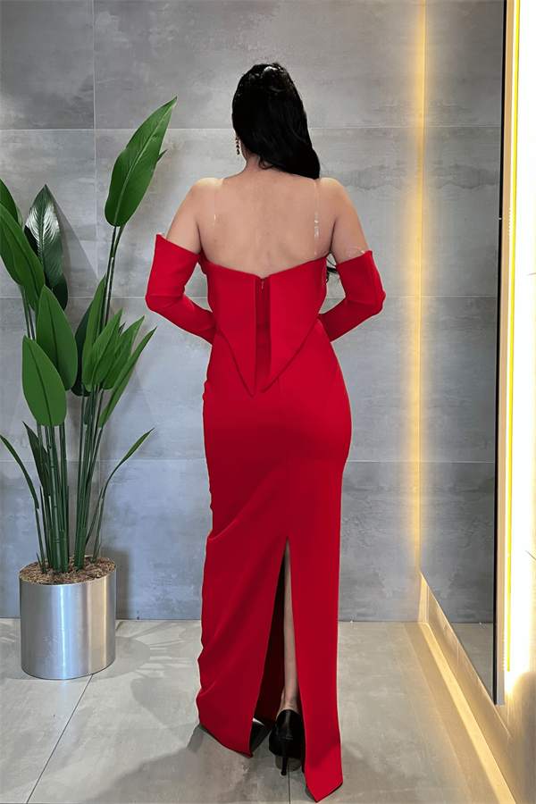 Atlas Kumaş Straplez Eldiven Detaylı Elbise - KIRMIZI