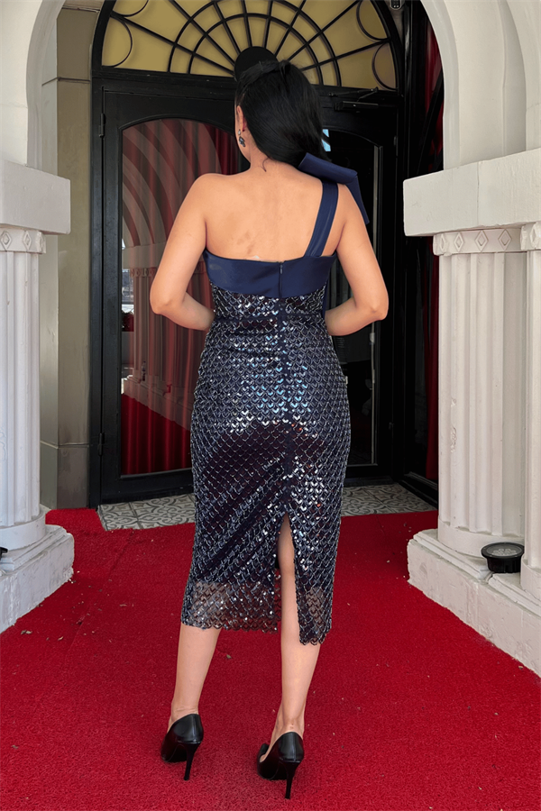 Boncuk Kumaş Fiyonk Detaylı Kalem Elbise - LACİVERT