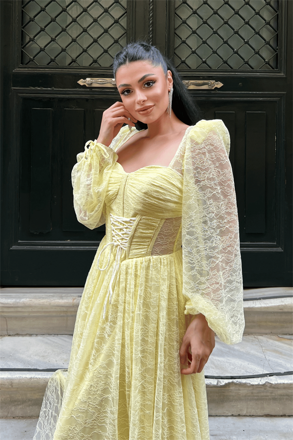 Dantel Kumaş Balen Detaylı Abiye Elbise - SARI
